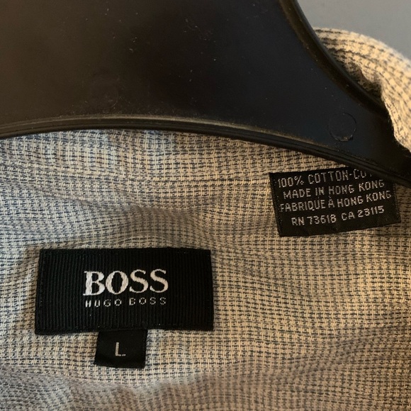 Vintage Hugo BOSS Light Gray Men's button up button down short sleeve shirt - Picture 2 of 3
